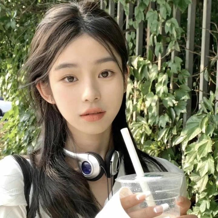 去联谊却发现没有女生